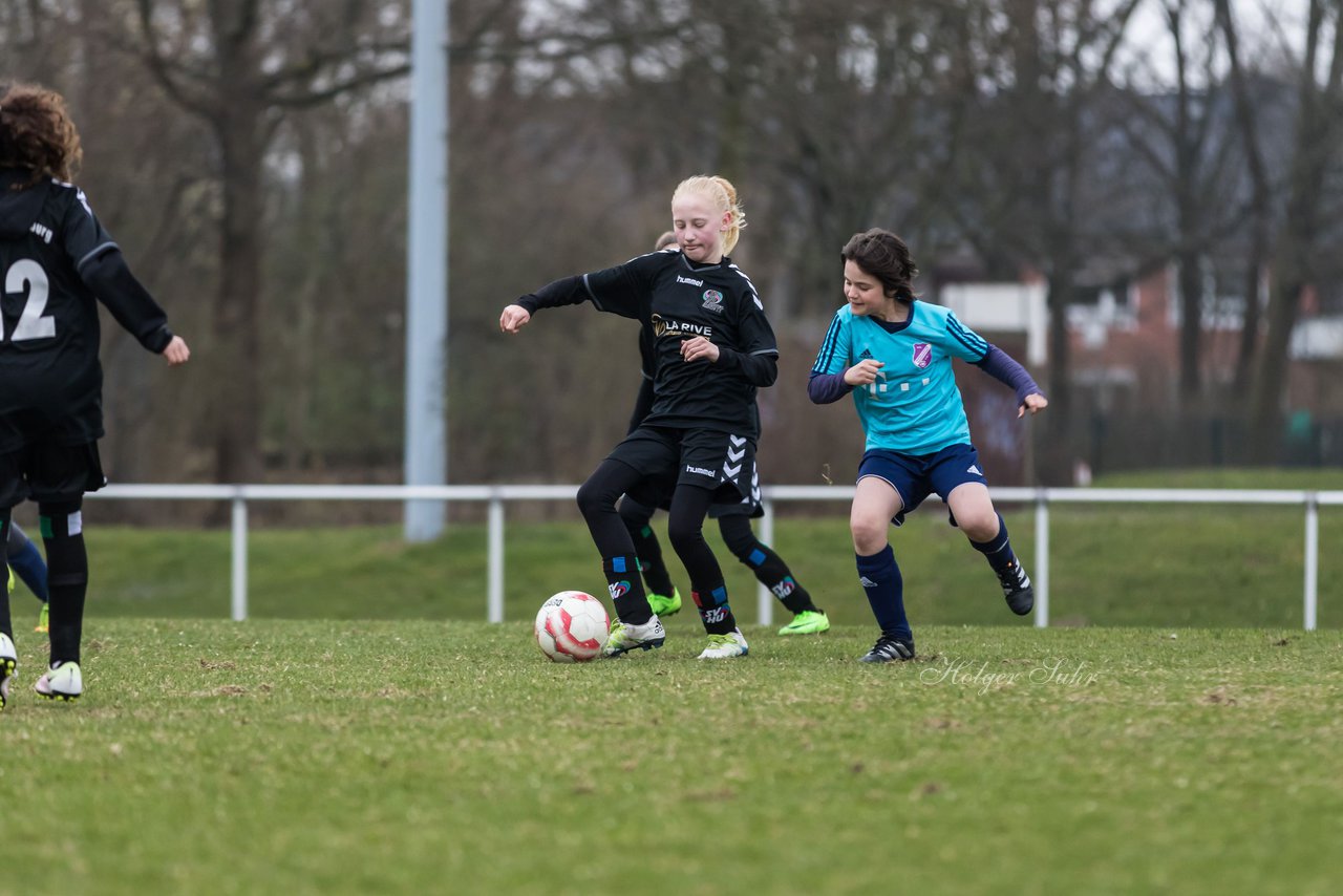 Bild 100 - D-Juniorinnen SVHU - FFC Nordlichter Norderstedt : Ergebnis: 10:0